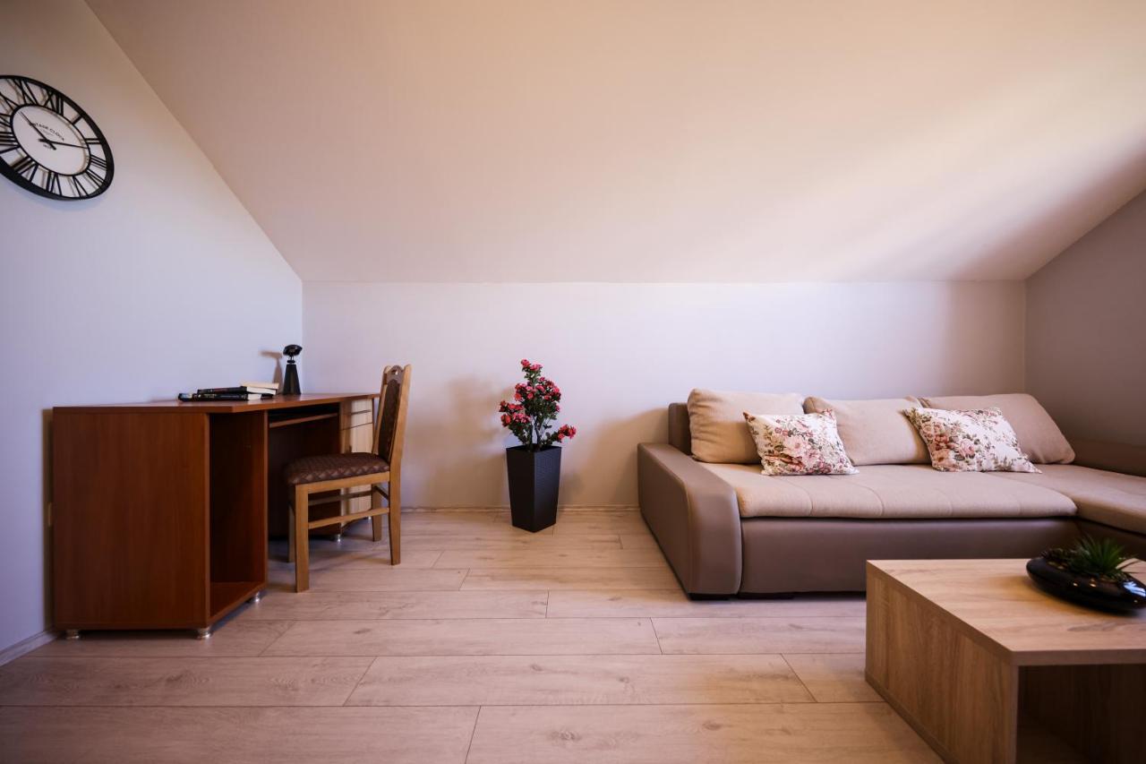 Apartment Ruza Sukošan Buitenkant foto