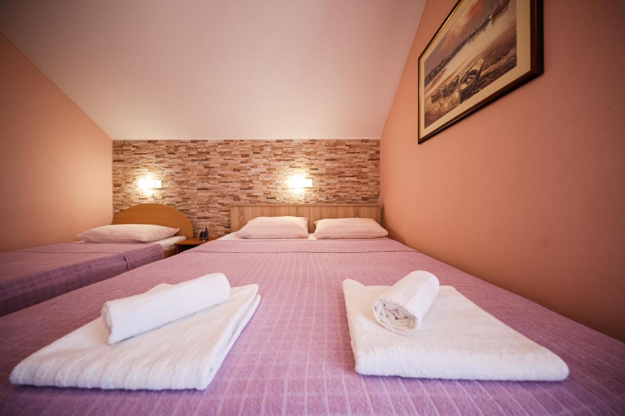 Apartment Ruza Sukošan Buitenkant foto
