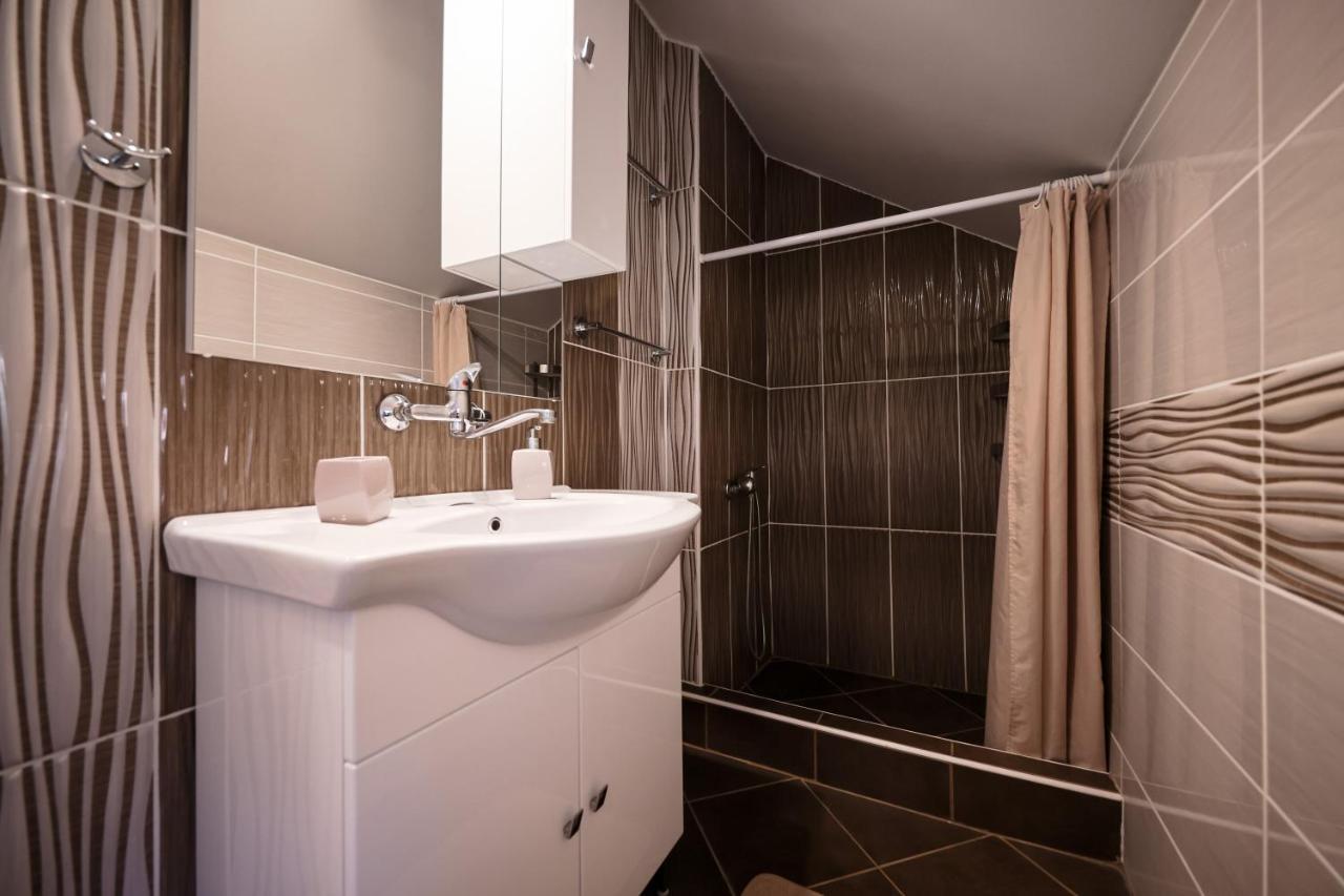 Apartment Ruza Sukošan Buitenkant foto